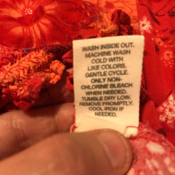 Mudd Floral Red Boho Blouse - Med - Picture 15 of 15